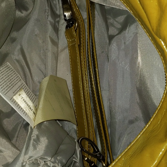 Timi & Leslie Multi Pocket Baby Day Bag Diaper Bag - Picture 14 of 16